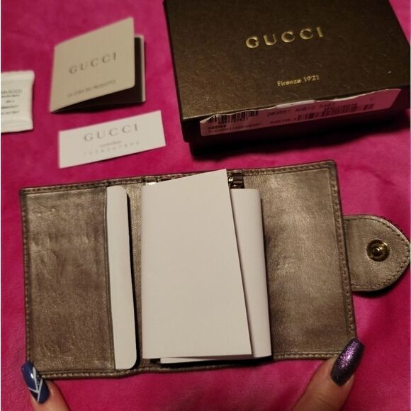 Gucci Chiavi Heart Key and Card Case Authentic - Picture 8 of 11